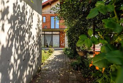 Casă cu 3 camere cu Teren 520 Mp în Vladimirescu - 3