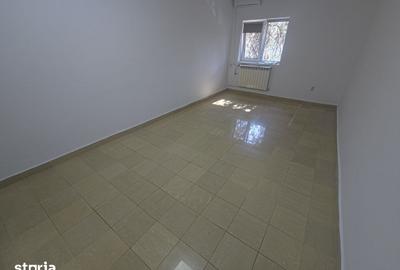 Spațiu comercial, de 22 mp, în Faleza Nord - 1