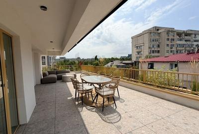 Apartament cu 3 camere decomandat, mobilat în Unirii