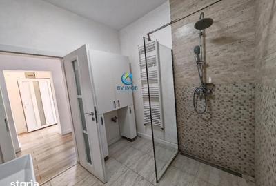 Casă cu 3 camere cu Teren 350 Mp în IAR