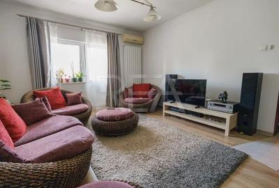 Apartament cu 2 camere decomandat, mobilat în Vitan