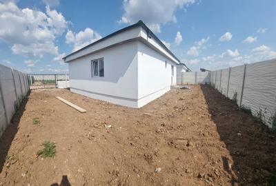 Casă cu 3 camere cu Teren 250 Mp în Central - 4