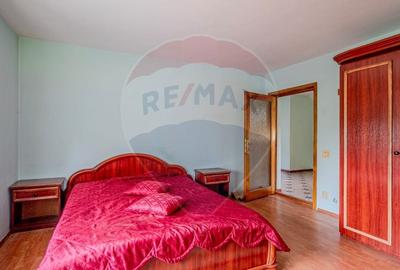 Vila rezidential/ pensiune/ gradina de vis/sera/ panouri/ Sanpetru! - 22