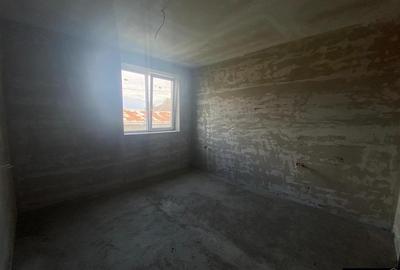 Apartament cu 4 camere decomandat în Fălticeni - 7