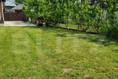 Casă cu 4 camere cu Canalizare în Central