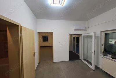 Spațiu comercial, de 20 mp, în Medicină - 18