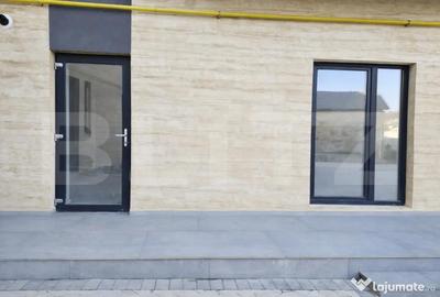Spațiu comercial, de 37 mp, în Central - 1
