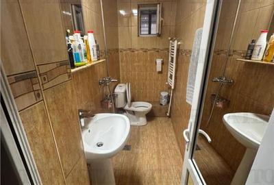 Apartament cu 3 camere decomandat în Central - 6