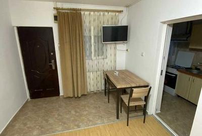 Garsonieră decomandată în Rahova - 5