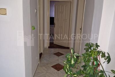 Casă individuală cu 5 camere cu Canalizare în Central - 9