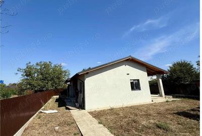 Casă cu 3 camere cu Teren 460 Mp în Central - 3