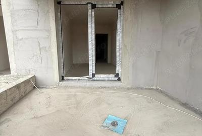 Garsonieră decomandată în Poarta 6 - 6