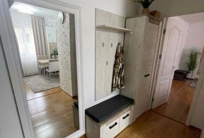 Apartament cu 2 camere Semidecomandat - 1