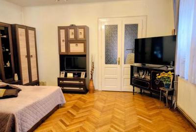 Apartament 3 camere, decomandat - zona Schei - 5