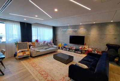 Apartament cu 4 camere semidecomandat, mobilat în Herăstrău - 1