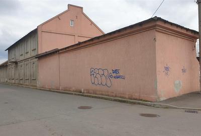 Spațiu comercial, de 550 mp, în Apollo - 4