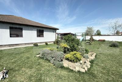 Casă cu 4 camere cu Teren 1105 Mp în Central - 14
