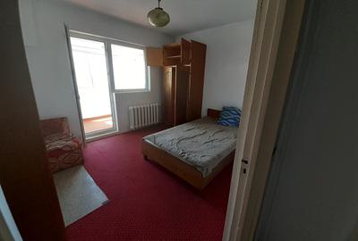 Apartament cu 3 camere decomandat în Lacul Tei - 2
