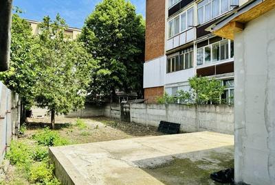 Casă cu 4 camere în Central - 2