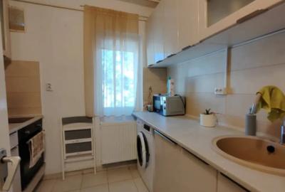 Apartament cu 3 camere decomandat în Central - 16