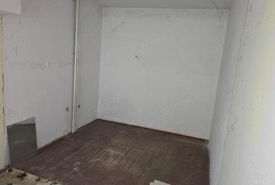 Casă cu 6 camere în Central - 12