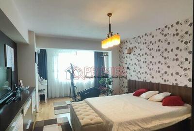 EROII REVOLUTIEI - Metrou - 3 camere - 7