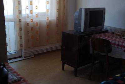 Garsonieră decomandată în Est - 2