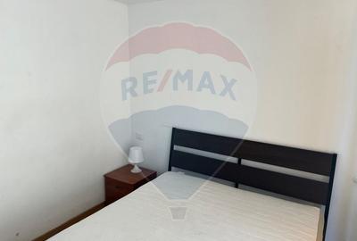 Apartament cu 3 camere semidecomandat, mobilat în Nordului - 15