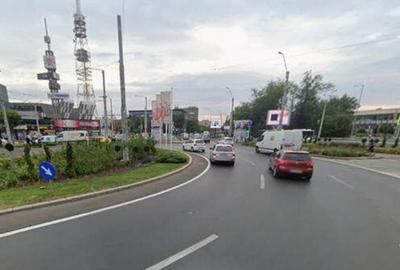 Zona Pia?a Sudului sp 231 mp trafic intens vizibilitate ...