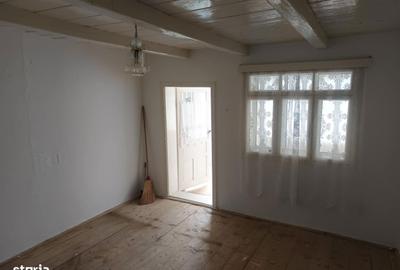 Casă cu 3 camere în Leorda - 6