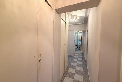 APARTAMENT 4 CAMERE DE VANZARE - 200 M METROU APARATORII PATRIEI - 17