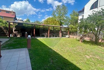 Casă cu 7 camere cu Teren 580 Mp în Sud - 3