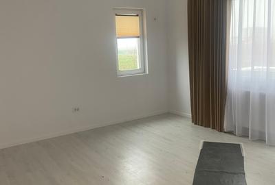 Apartament cu 3 camere decomandat în Chiajna - 14