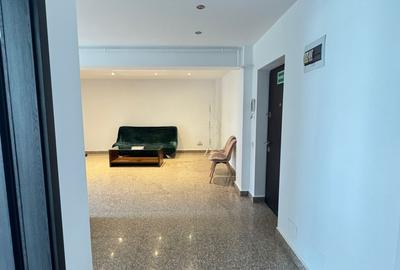 Spațiu comercial de vânzare – Militari Residence, str. Soarelui - 15