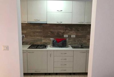 Garsonieră decomandată în Costin Georgian - 5