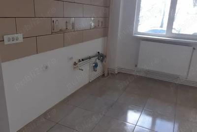 Apartament cu 3 camere decomandat în Obor - 4