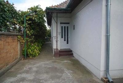 Casă cu 3 camere cu Teren 620 Mp în Central - 5