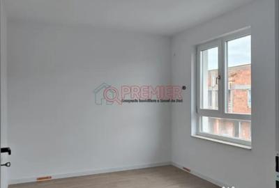 Casă cu 4 camere cu Teren 260 Mp în Vidra - 10