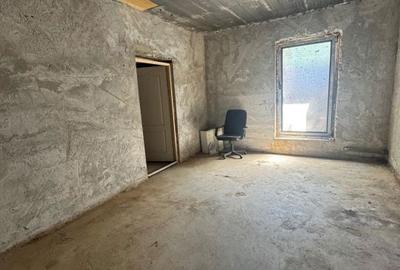 Apartament cu 3 camere în Cetate - 3