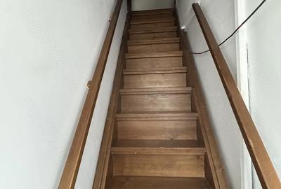 Garsonieră decomandată în Broșteni - 7