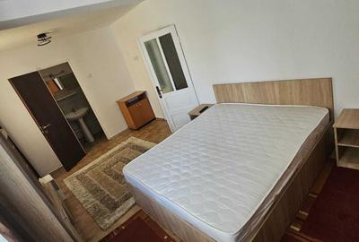 Apartament cu 2 camere decomandat în Central - 4