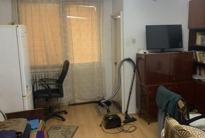 Garsonieră decomandată în Grigorescu - 3