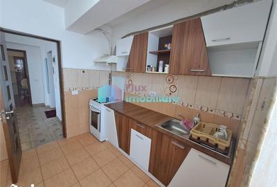 Apartament cu 2 camere decomandat în George Enescu