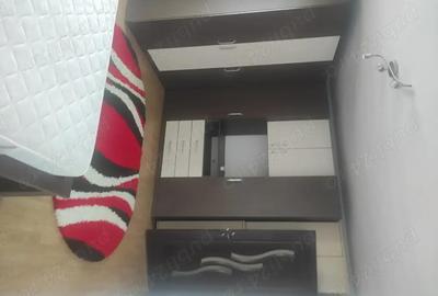 Apartament cu 3 camere decomandat în Central - 1