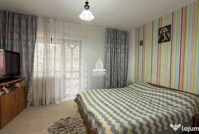 Casă cu 5 camere cu Teren 1600 Mp în Unguraș - 2