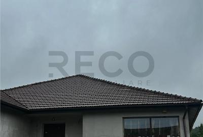 Casă cu 4 camere în Tărian - 1