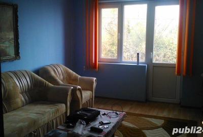 Casă cu 7 camere cu Teren 3700 Mp în Polizești - 6