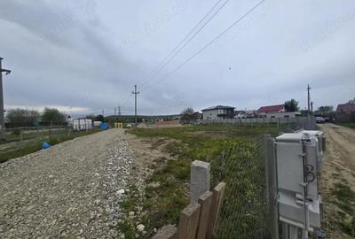 Teren de 942 mp, în Central