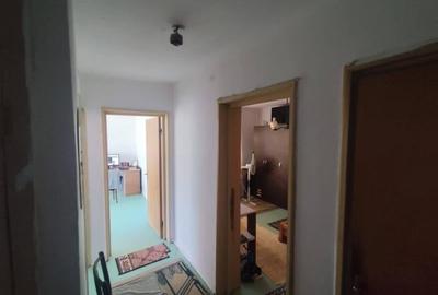 Apartament 2 camere Decomandat Str. Covasna - Berceni - 1