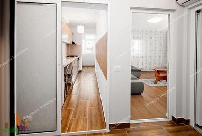 Apartament cu 2 camere decomandat, la etajul 1, in Micro 21. - 12